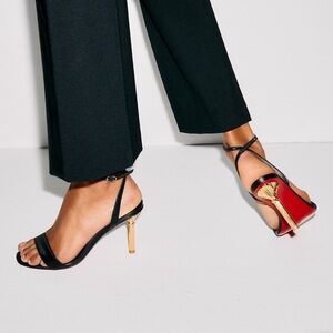 Christian Louboutin Mascasandal 85 mm
Leather Sandal